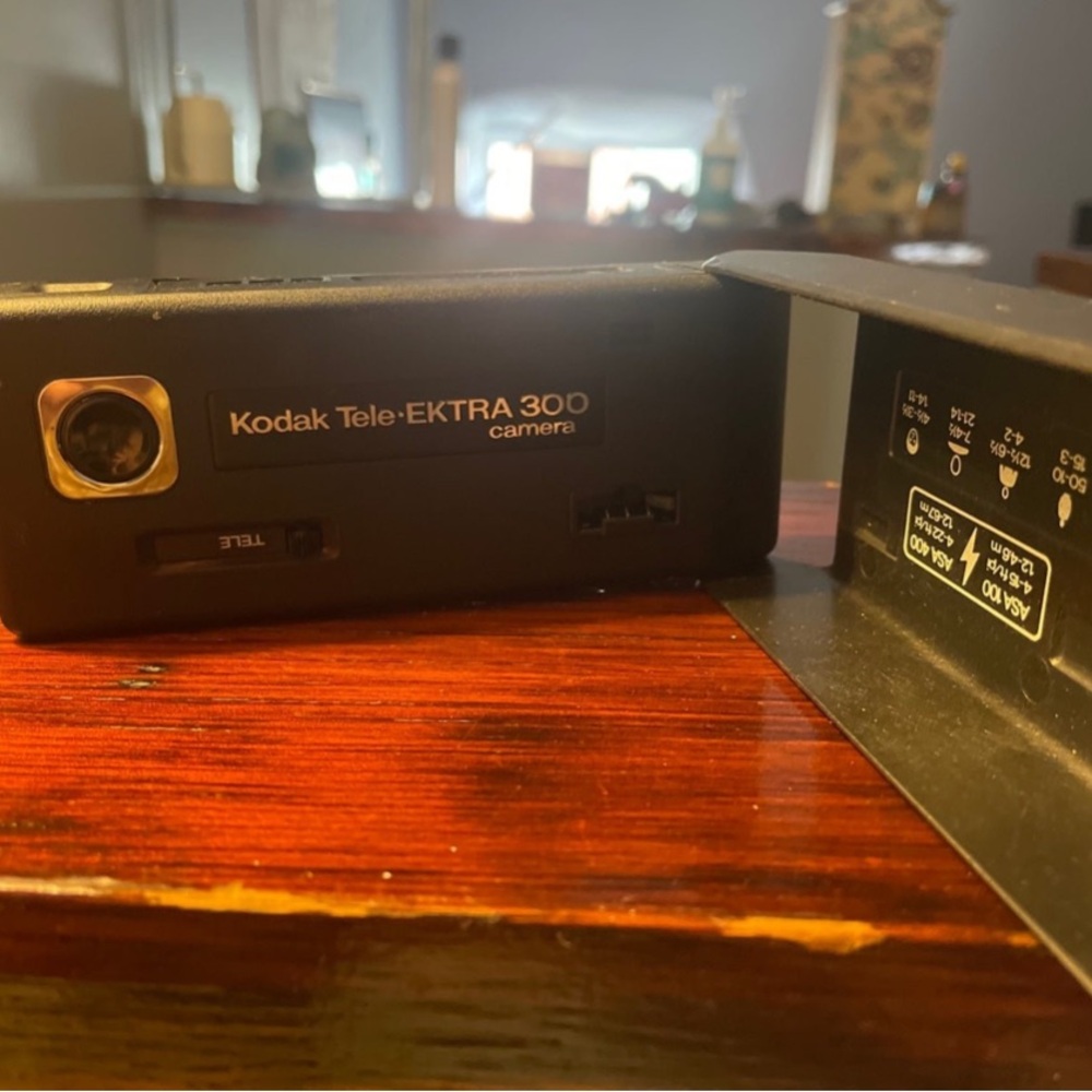Kodak Tele Ektra 300 camera